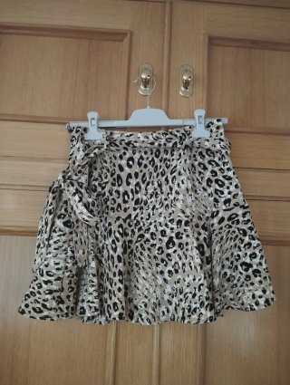 Falda leopardo beige y negra