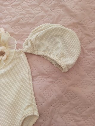 Traje de baño bebé con gorro