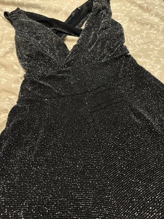 Mono brillante negro y plateado
