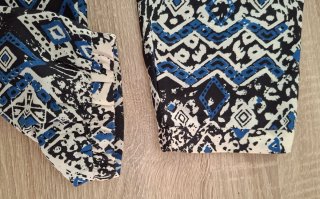 Pantalón ancho estampado