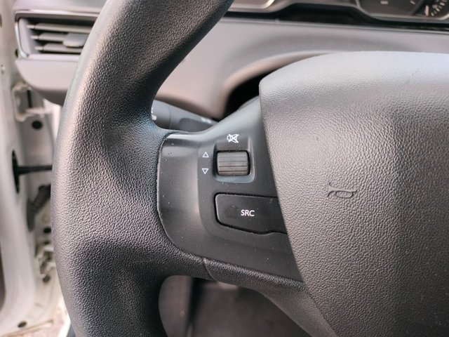 Peugeot 208 1.2L 82CV 2017