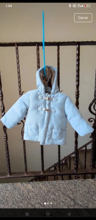 Abrigo bebé azul con borreguito. Talla 6/12 meses.