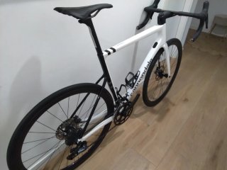 Bicicleta de carretera Cannondale super six evo