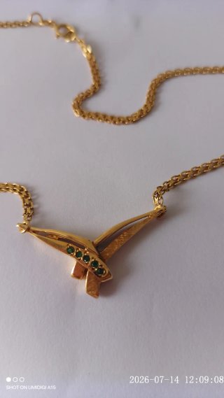 Gargantilla Oro 18K con Circonitas Verdes