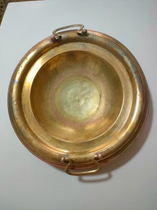 Brasero de latón antiguo