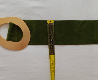 Cinturón ante verde oliva hebilla dorada ajustable