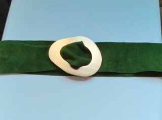 Cinturón ante verde oliva hebilla dorada ajustable