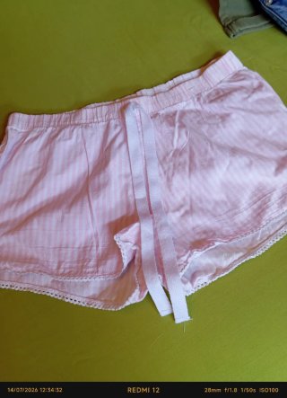 Lote de pantalones y faldas