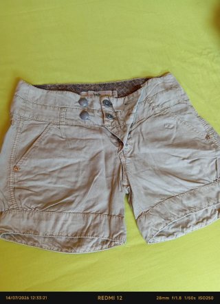Lote de pantalones y faldas