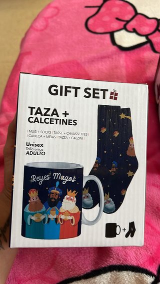 Taza y calcetines Reyes Magos