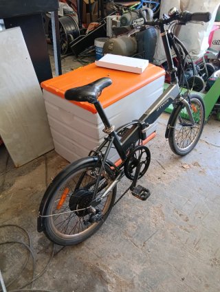 Bicicleta Btwin Hoptown 500 (sin batería)