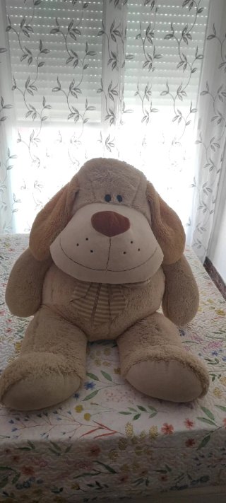 Peluche perro grande marrón