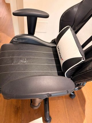 Silla Gaming AKRacing Negra y Blanca