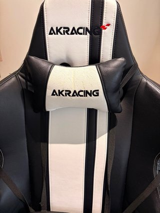 Silla Gaming AKRacing Negra y Blanca