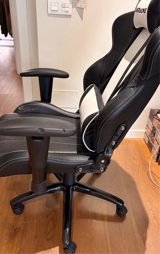 Silla Gaming AKRacing Negra y Blanca