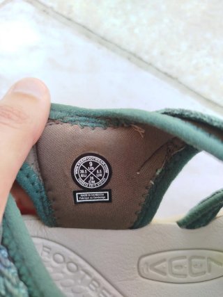 Sandalias Keen Talla 39.5 Verde/Turquesa