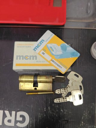 Bombín seguridad MCM 6,7 cm