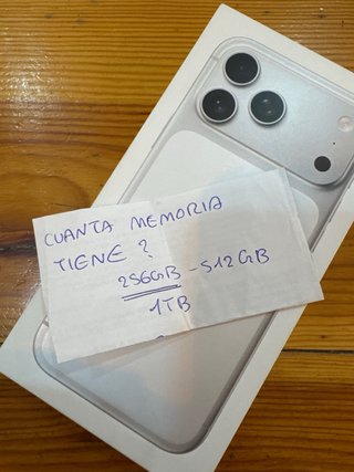 iPhone 17 Pro Max Plata