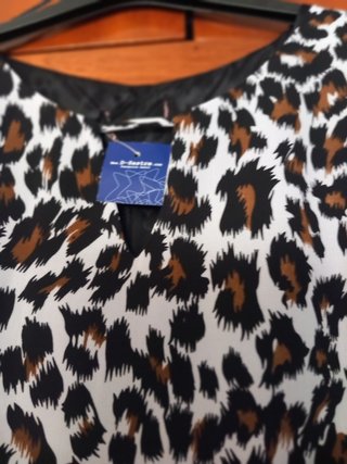 Vestido estampado animal print