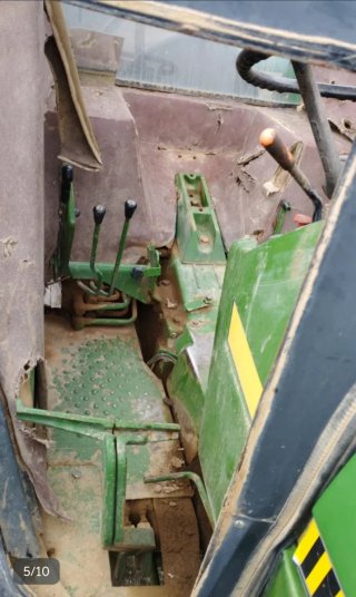 Tractor John Deere 2140
