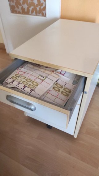 Cajonera auxiliar con ruedas