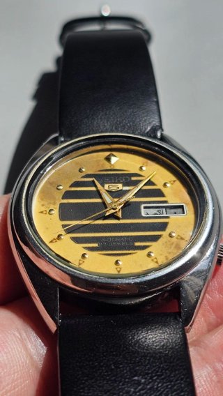 Seiko 5 Automático Vintage 7009 Full Lumen