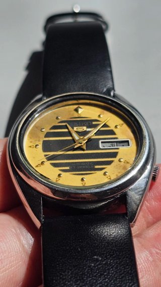 Seiko 5 Automático Vintage 7009 Full Lumen