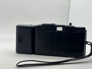 Fotocamera analogica Olympus XA1