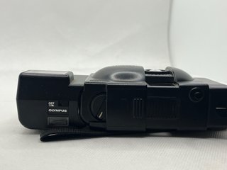 Fotocamera analogica Olympus XA1