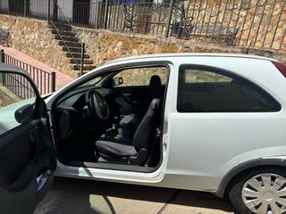 Opel  Corsa c 2005