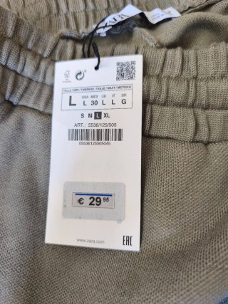 Pantalón jogger Zara verde kaki Talla L