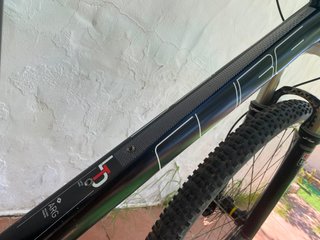 Bicicleta Cube LTD 29 ARG