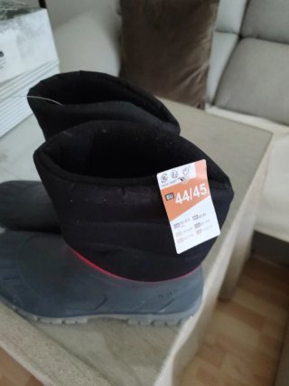 BOTAS NIEVE. Decathlon. Talla 44/45