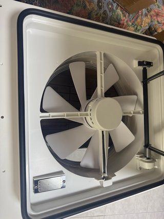 Extractor ventilador autocaravana sensor de lluvia