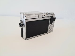 Panasonic Lumix GX800 (cuerpo)