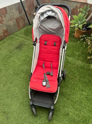 Silla de paseo Uppababy Minu Roja