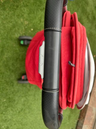 Silla de paseo Uppababy Minu Roja