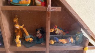 Lotto Sorpresine Kinder con Casetta Legno