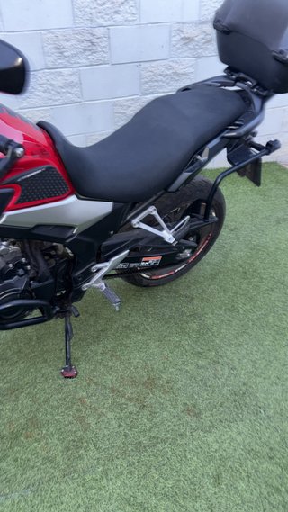 Honda CB500X 2019 Roja y Plata