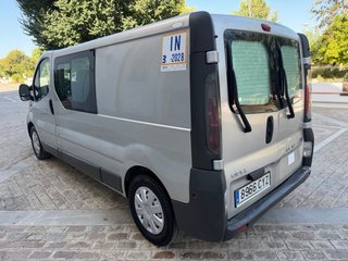 Opel Vivaro 2004