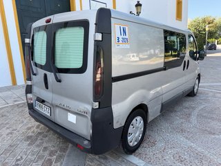 Opel Vivaro 2004