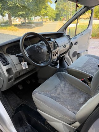 Opel Vivaro 2004