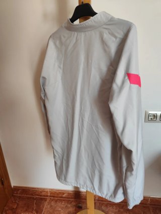 Chaqueta Jordan Gris