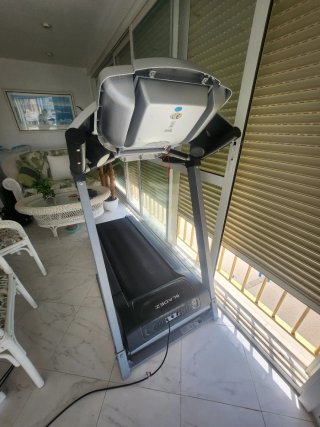 Cinta de correr BLADEZ TR101i