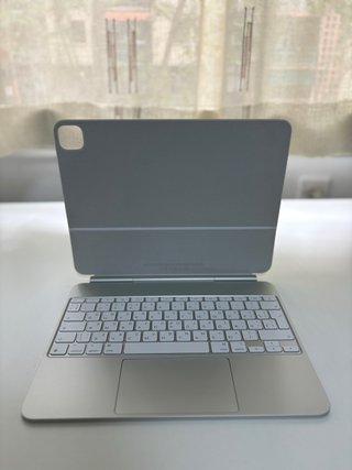 iPad Magic Keyboard 13" Bianco (Nuovo)