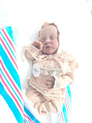 Muñeca Reborn Kit Delilah