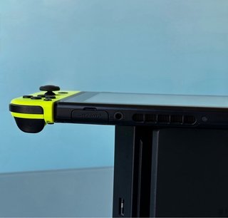Console Nintendo Switch + Custodia