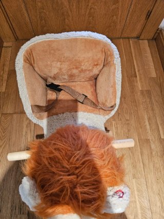 Mecedora infantil león peluche