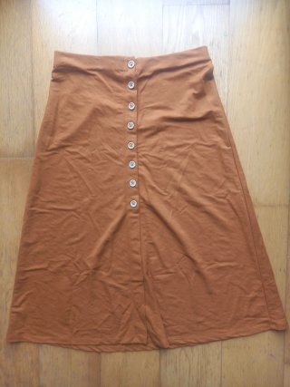 Falda marrón botones talla XS