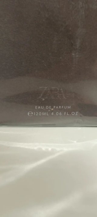 Zara Vibrant Leather Oud EDP 120ml